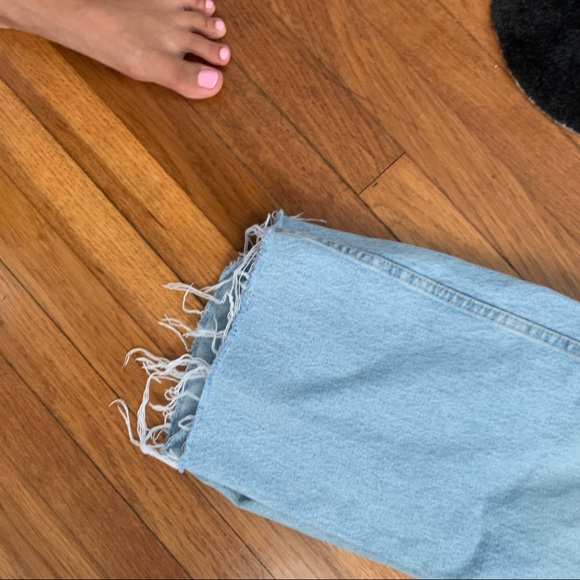 Zara Light Wash High Waisted Wide Leg Jeans - Picture 5 of 11